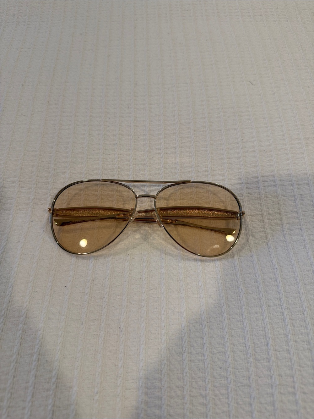 Aviator Sunglasses in Light Brown/Gold